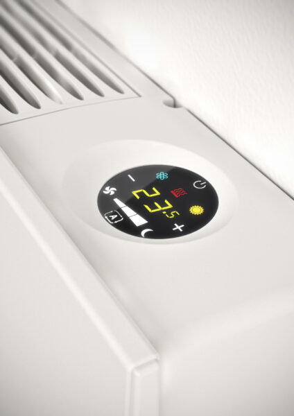Fancoil  tipo mueble, a 2 tubos con motor inverter, SABIANA CARISMA WHISPER CFF-ECM, de baja silueta-TEFANWHI01_05